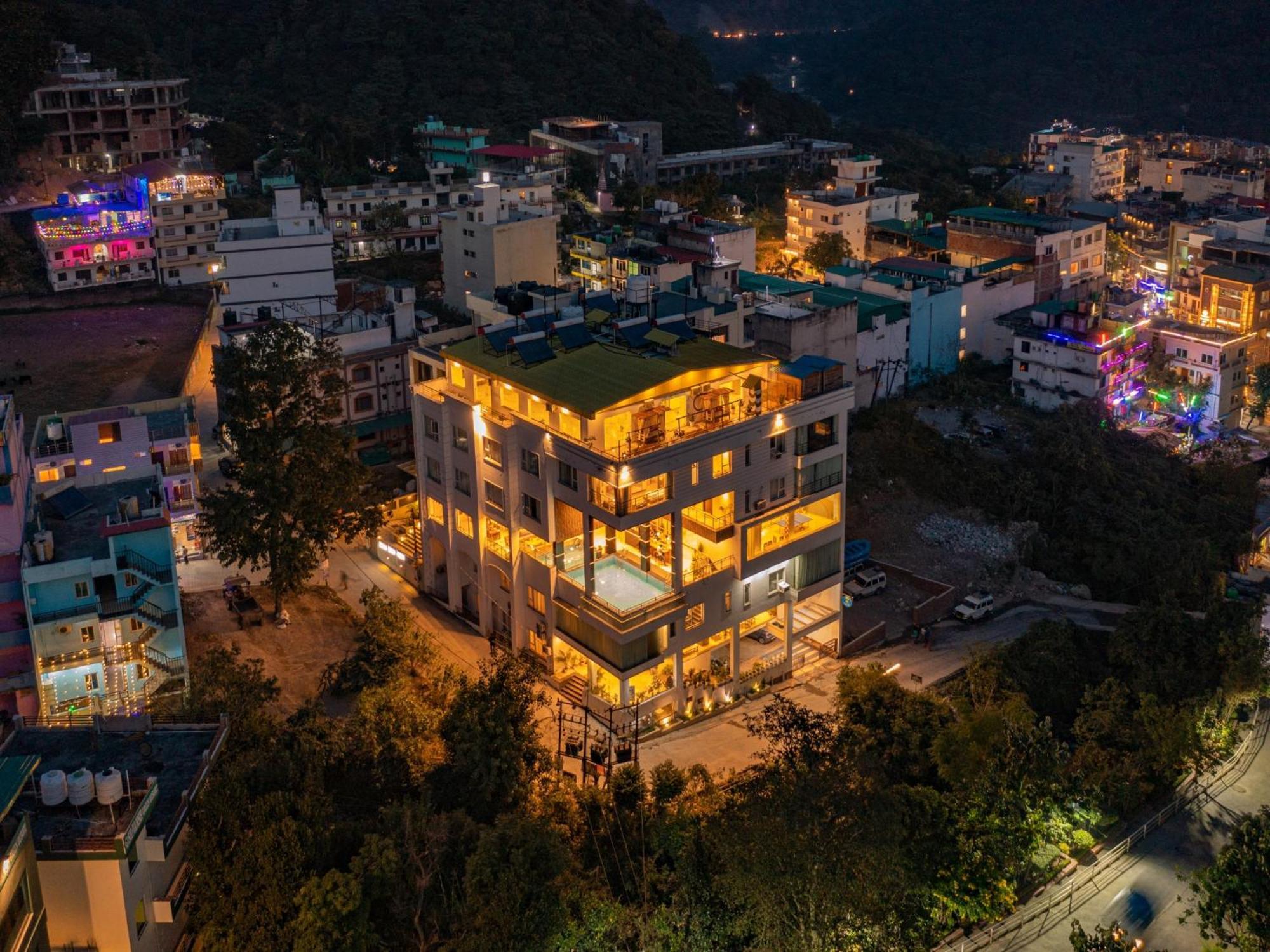 Moustache Rishikesh Luxuria Hostel Exterior foto
